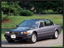 BMW 7, E38