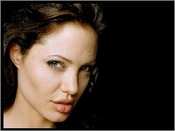 Angelina Jolie, brązowe włosy