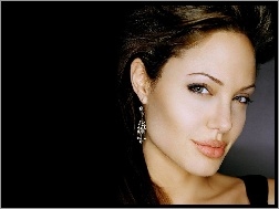 Angelina Jolie, czarny top