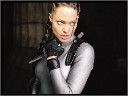 Angelina Jolie, szary strój