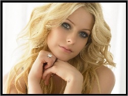 Blondynka, Avril Lavigne