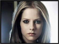 Avril Lavigne, Namiętne Usta