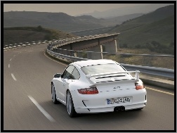 Białe, Estakada, Porsche GT3