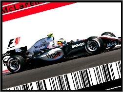 McLaren, bolid, spojler, kask , opony, Formuła 1, koła