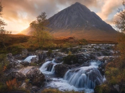Drzewa, Góra, Szkocja, Jesień, Dolina, Skały, Zachód słońca, Buachaille Etive Mor, Glen Coe, Rzeka