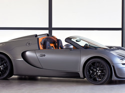 Bugatti Veyron Grand Sport, Bok