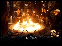 chłopacy, ogień, świece, The Covenant, księgi