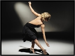 Tańcząca, Christina Applegate