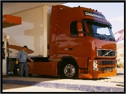 Ciężarówka Volvo, Ciągnik i Przyczepa