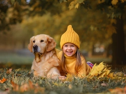 Golden retriever, Dziewczyna, Czapka, Łąka, Pies