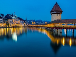 Szwajcaria, Oświetlony, Lucerna, Wieża, Most Kapellbrucke, Rzeka Reuss, Domy
