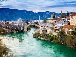 Góry, Miasto, Mostar, Rzeka, Domy, Drzewa, Neretwa, Bośnia i Hercegowina, Stary Most