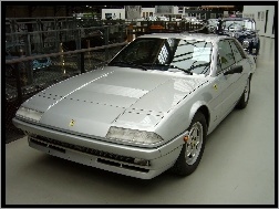 Muzeum, Ferrari 412