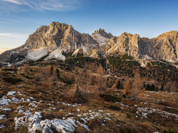 Szczyt Lagazuoi, Jesień, Góry, Włochy, Dolomity