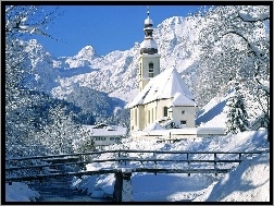 Śnieg, Góry, Kościółek