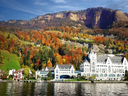 Góry, Szwajcaria, Jezioro Czterech Kantonów, Hotel Park Vitznau, Vitznau, Jesień