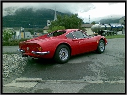 Ferrari Dino, Czerwone, GT