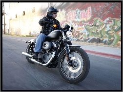 Harley Davidson XL1200N Nightster, Koło