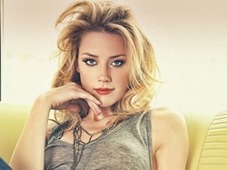 Amber Heard, Kanapa