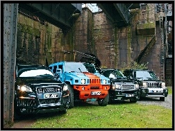 Jeep
, Hummer, Audi, Range Rover