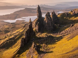 Jeziora, The Storr, Wzgórze, Szkocja, Wyspa Skye, Półwysep Trotternish, Skały