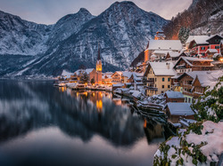 Hallstatt, Jezioro Hallstattersee, Zima, Góry, Austria, Alpy