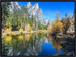Park Narodowy Yosemite, Góry, Drzewa, Kalifornia, Stany Zjednoczone, Jezioro