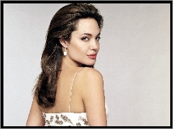 Angelina Jolie, Makijaż