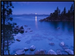 Kamienie, Tahoe, Kalifornia, Drzewa, Jezioro, Noc