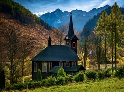 Kościół św Anny, Słowacja, Góry, Tatry, Jaworzyna Tatrzańska, Drzewa