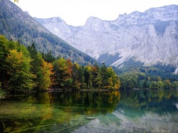 Odbicie, Gmina Ebensee, Drzewa, Góry, Jesień, Austria, Jezioro Hinterer Langbathsee