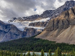Lodowiec, Jezioro, Drzewa, Crowfoot Glacier, Park Narodowy Banff, Prowincja Alberta, Kanada, Lasy, Góry, Lake Louise