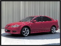 Różowa, Mazda 6