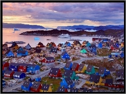 Miasto, Ocean, Statek, Kolorowe, Grenlandia, Domy