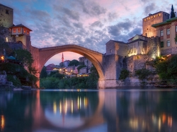 Mostar, Rzeka Neretwa, Bośnia i Hercegowina, Domy, Miasteczko, Most