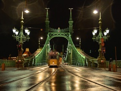 Noc, Latarnie, Most, Tramwaj