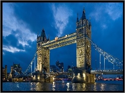 Noc, Londyn, Tower Bridge