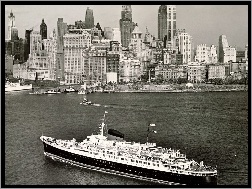 Nowy Jork, Statek Pasażerski