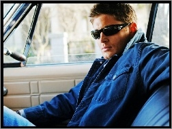 Okulary, Jensen Ackles, Auto