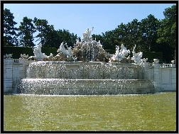 Park Schönbrunn, Fontanna, Neptuna
