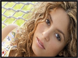 Piękna, Shakira