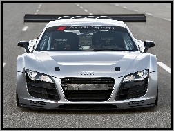 Audi R8, Recaro