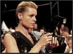 Rebecca Romijn, Aparat Fotograficzny