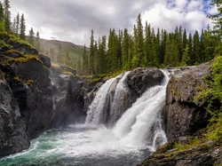 Skały, Wodospad, Las, Norwegia, Chmury, Drzewa, Hemsedal, Rjukandefossen