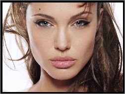 różowe usta, Angelina Jolie, niebieskie oczy