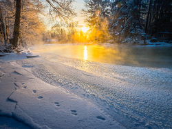 Zima, Rzeka, Potok Langinkoski, Wschód słońca, Finlandia, Drzewa