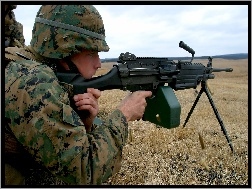 M249 SAW, Żołnierz