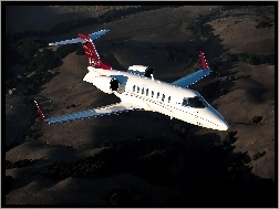 Skrzydła, Learjet, Bombardier, 45
