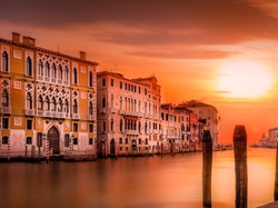 Wschód słońca, Canal Grande, Wenecja, Włochy, Domy