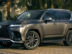 Lexus LX, F Sport